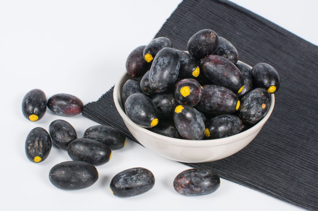 dabai, dabai fruit, borneo, sibu olive