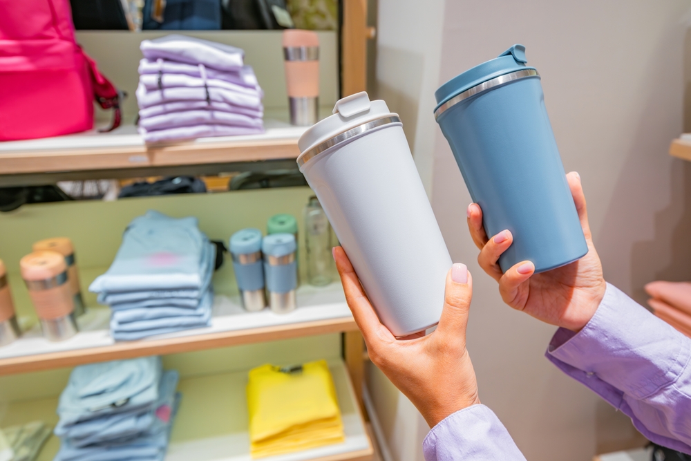 media sosial, tumbler, cawan guna semula, reusable, reuse, guna semula