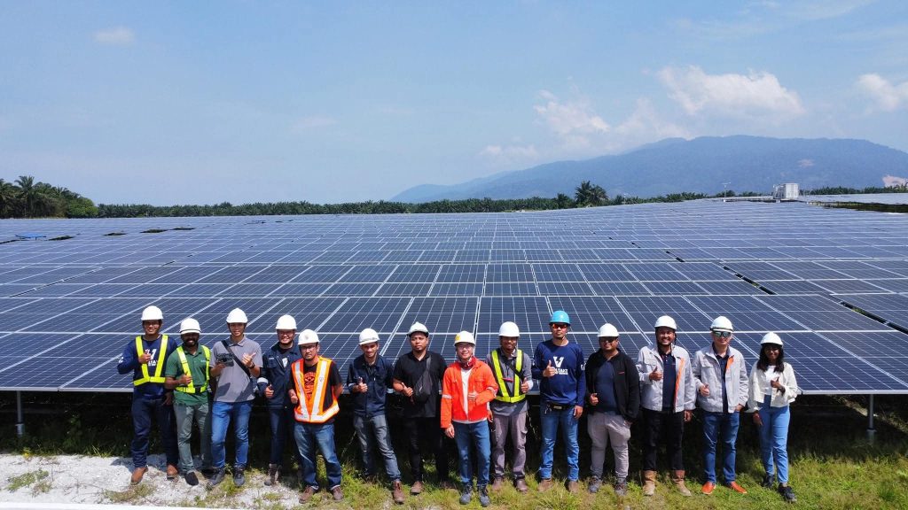 solar engineer, solar panel, stem champ, bonn mailin