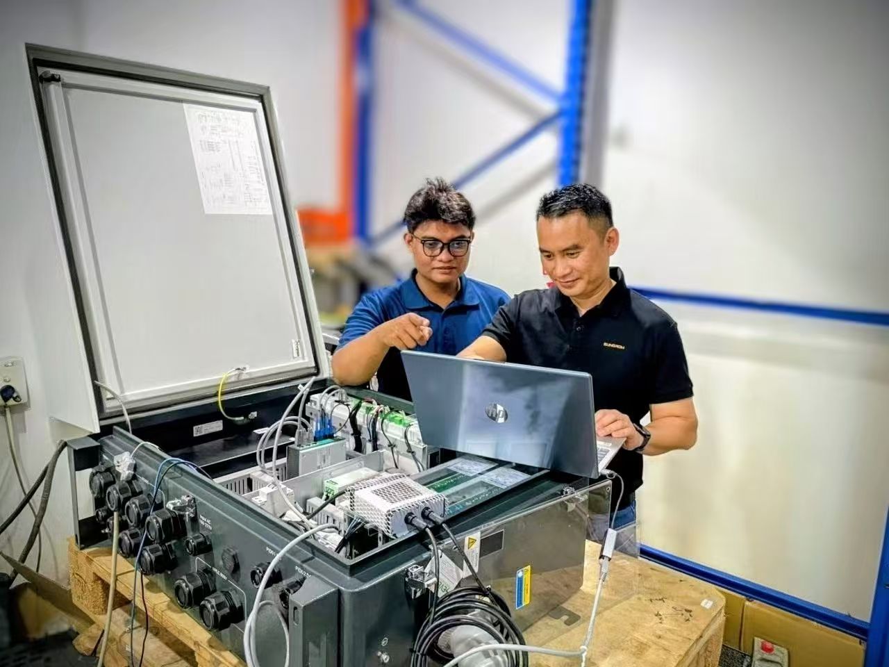 Chasing the Sun: Life as a Solar Engineer - e-estidotmy